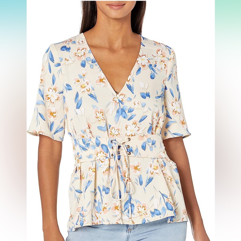 BCBGeneration womens Spring Floral Corset Top Cream Yellow